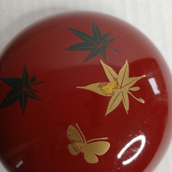 Vintage Hanae Mori Chiki Chic Round Trinket Box Bowl + Lid Gold Butterfly - Picture 7 of 9